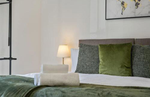 Beighton - 3 Bed Spacious Home with FREE Parking, Great for Groups & Families - Hosted by Stay Host Save - Foto 39