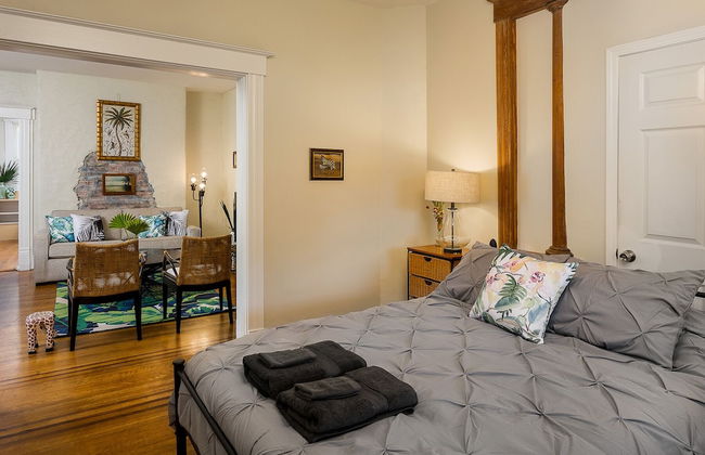 Fully renovated 4BR Bardstown / Highlands! - Photo 3