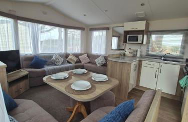 Cosy Perranporth caravan, Cornwall - Photo 4