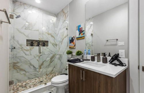 The Coral 2BD TownHouse 7ST Walkable - Foto 27