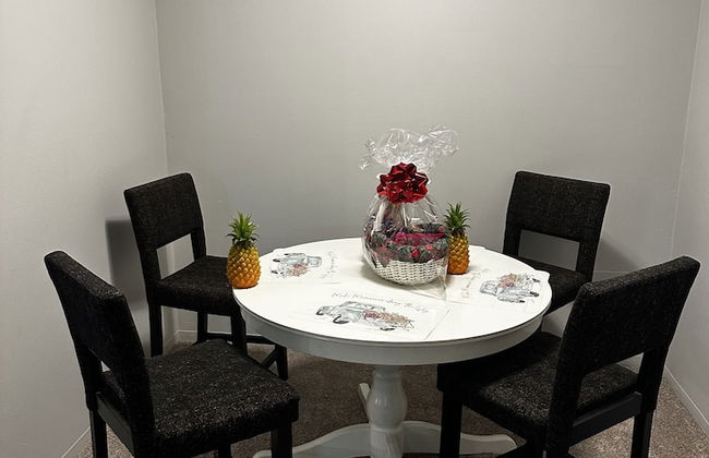 2 BR con patio por el centro comercial - Foto 36