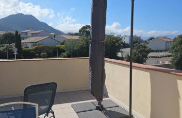 Grand T2 A DEUX PAS DE LA PLAGE LOZARI - Foto 2