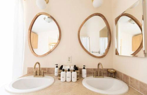 Hemingway House - Pool-Hot Tub-Hammocks and Fire pit - Foto 42