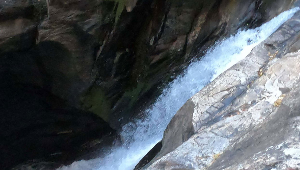 Torrentismo nel Salto do Raizama