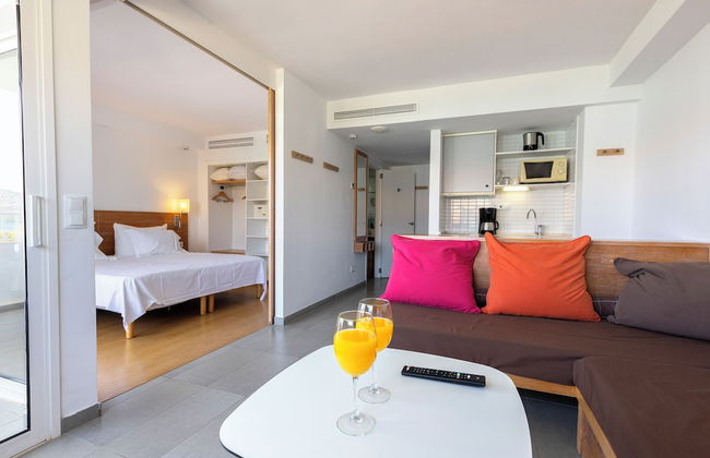 Hipotels Apartamentos Cala Bona - Photo 6