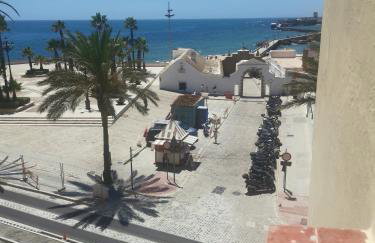 Apartamento en la Caleta con ascensor - Foto 3