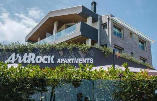 ArtRock Apartments - Photo 1