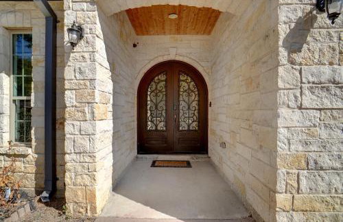 GORGEOUS 5-bd 4ba w Pool, Hot Tub, 2 kitchens, & Game Room Near Dallas Airports! - Foto 33