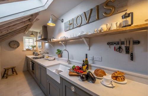 Beekeeper's Cottage - Foto 13