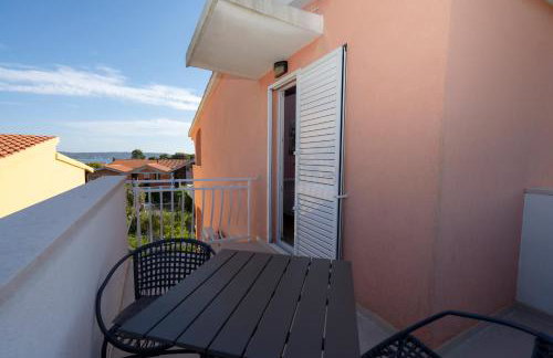 Seaview & Balcony Apartment PETRA - Foto 26