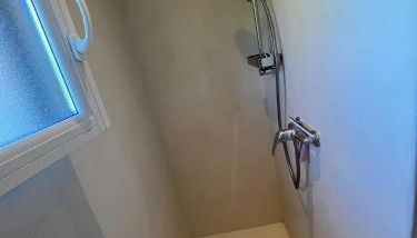 Havre de paix à deux pas de la Croix-Rousse - Foto 4, Shower