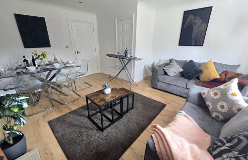 2ndHomeStays- Bilston- Contractors Friendly Townhouse - Foto 29