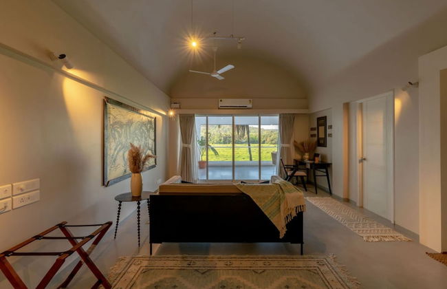 Legacy by Hireavilla- Full Field View Villa w Pool - Photo 34