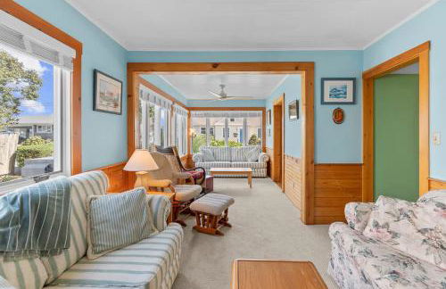 Lookout Point - 3 BDR Home Steps from Beach - Foto 12