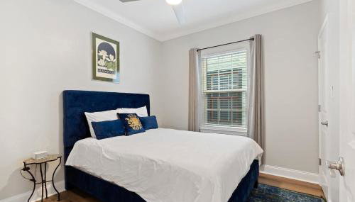 Mid-City 4BR w Pool Near Streetcar - Foto 4