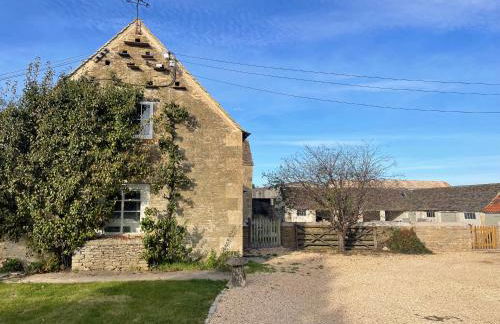 Stunning Countryside House with Pool and Hot Tub - Foto 23