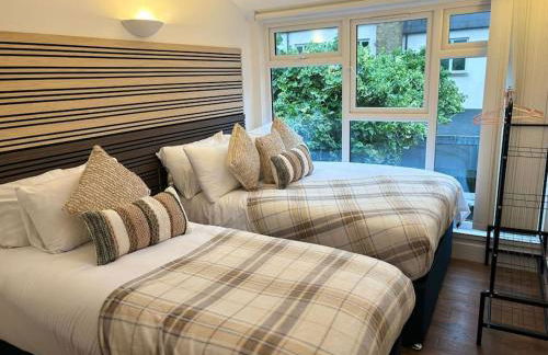 The Urban Retreat 4bdr sleep 14 - Foto 19