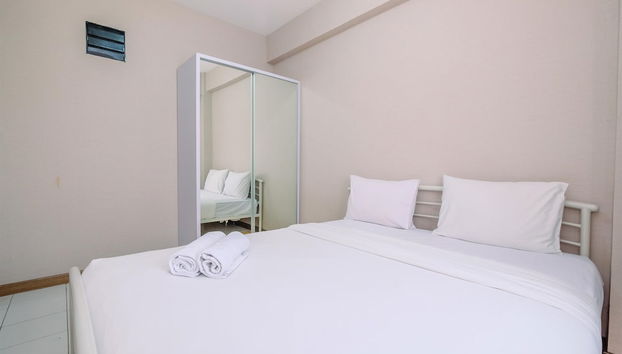 Homey and Cozy Living 2BR Podomoro Golf View Apartment - Photo 3, Chambre