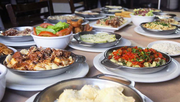 Pratos italianos no restaurante Velho Madalosso