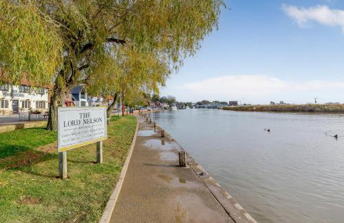 Riverside Cottage - Foto 41