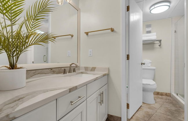 Edgewater Tower 2-805 - Foto 51