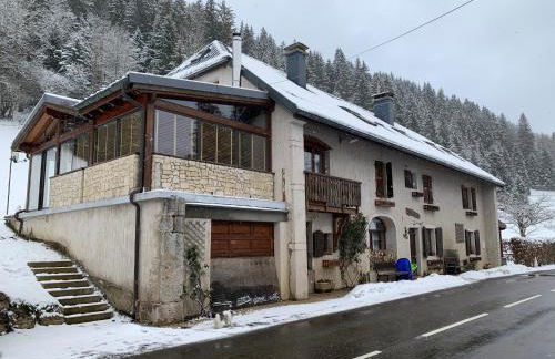 Gîtes Sous Les Loges - Mountain Apartments Lélex - Foto 52