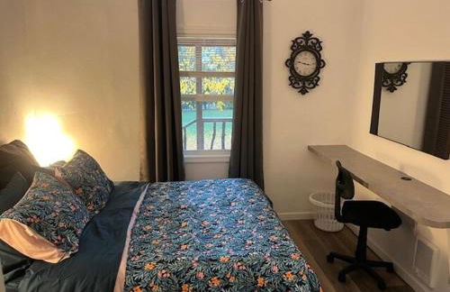 Cozy Cottage- just outside of the city! - Foto 11