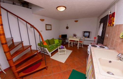 kuca Maria - Foto 22