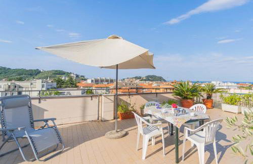 124 - Casa con Terrazza Sestri- 15Minuti a piedi dal Centro - Foto 1