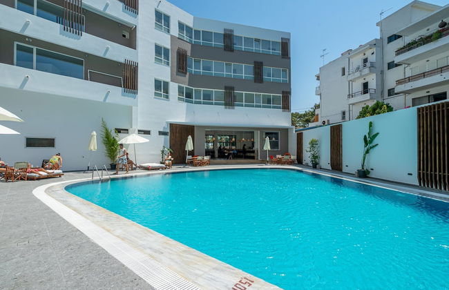 Castellum Suites - Photo 40