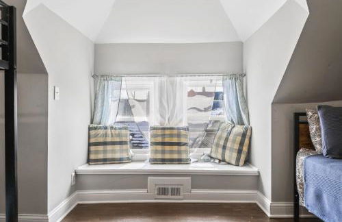 Walk to UMKC, Free Off Street Parking - Foto 3