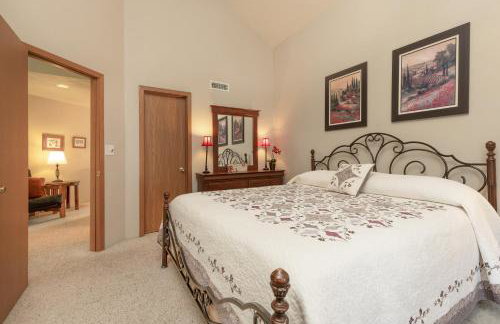 Seven Springs Meadowridge 3 Bedroom Standard Condo - Sleeps 10, Pet Friendly! condo - Photo 40