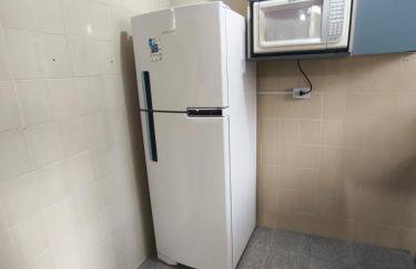 Apartamento Pé na Areia com Garagem no Centro Mongaguá - Foto 11