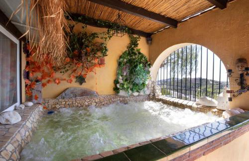 Casa Madre Tierra con jacuzzi piscina zona de barbacoa y preciosas vistas - Foto 15