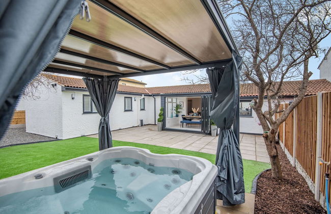 Stunning Cottage With hot Tub, North Wales Coast - Foto 17