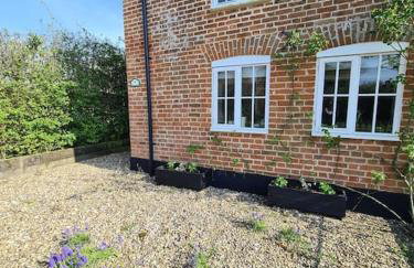 Brisley North Norfolk cosy cottage garden pub and walks - Foto 10