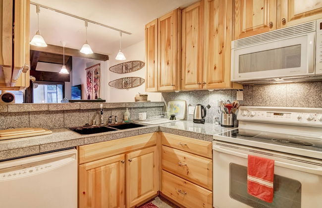 Alpine Meadows Peak 15 Min to Commons Beach - Photo 7