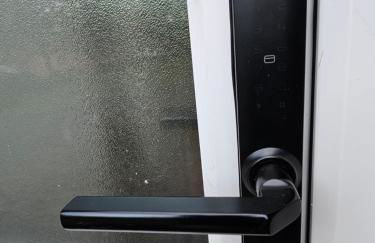 LushStay Telford - Families, Contractors & Group of Friends, long term stay - Photo 6