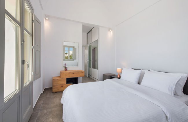 Theano Cave Suites & Villas - Photo 7