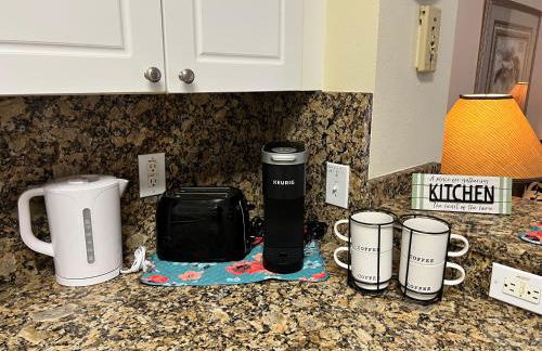 The Orlando Hideaway Family Townhome Steps from Disney 3BR 3BA - Photo 8