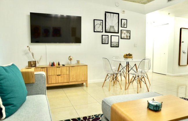 Beautiful 1BD 1BTH at Midblock FREE PARKING - Foto 45
