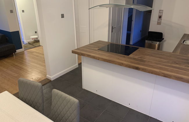 4 bedroom worker property parking - Foto 5