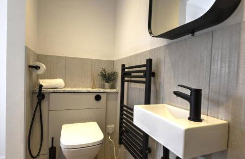 Kist Accommodates presents - Hygge House, Parking, EV Point - Foto 7