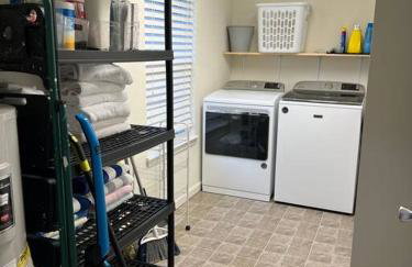 Beach Please! Complimentary 6-Seater Golf Carts! - Foto 38