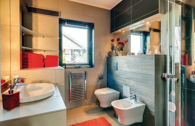 Comfortable Holiday Home on Lake Jamno, Podamirowo - Photo 30