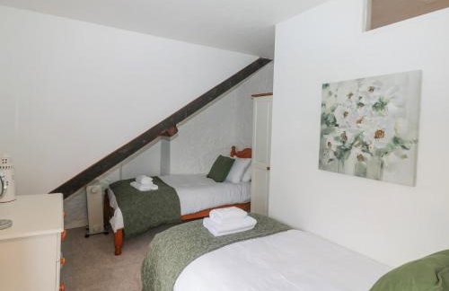 Honeysuckle Cottage - Photo 17