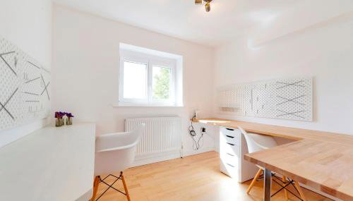 Pass the Keys Modern & Spacious 1 Bed Terrace with Free Parking - Foto 3, Other