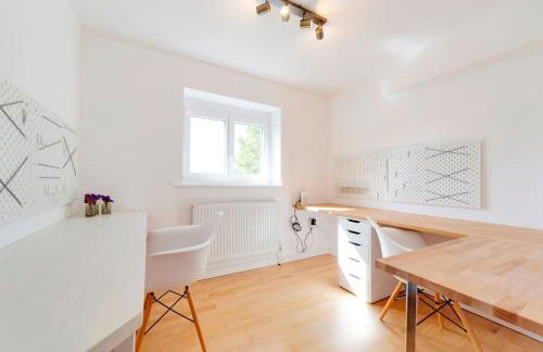 Pass the Keys Modern & Spacious 1 Bed Terrace with Free Parking - Foto 3