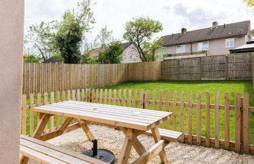 Salisbury 1BDR Apartment, Sleeps 4 - Contractor, Professionals, Family Friendly - Photo 21