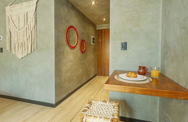 Spacious Apartment With Terrace and Rooftop Pool - Photo 24